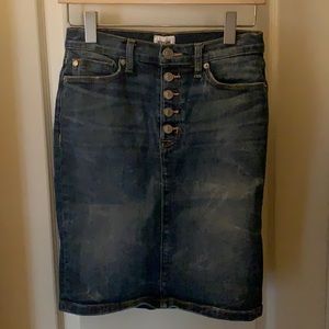 Hudson Jeans button front denim skirt. Size 27.